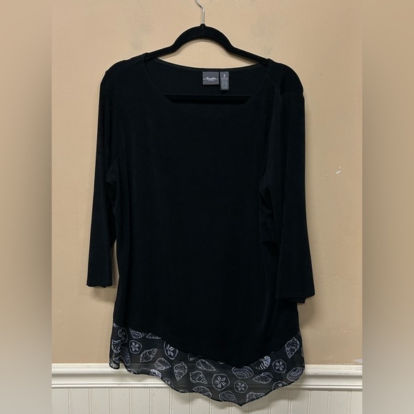 Travelers by Chicos Black with Printed Hem 3/4 Sleeve Blouse Size 3 (XL) - Picture 1 of 4